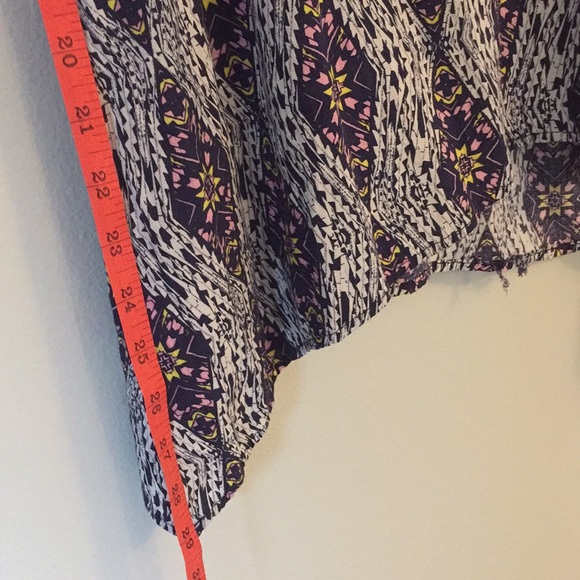 Patterned tank - Picture 7 of 7